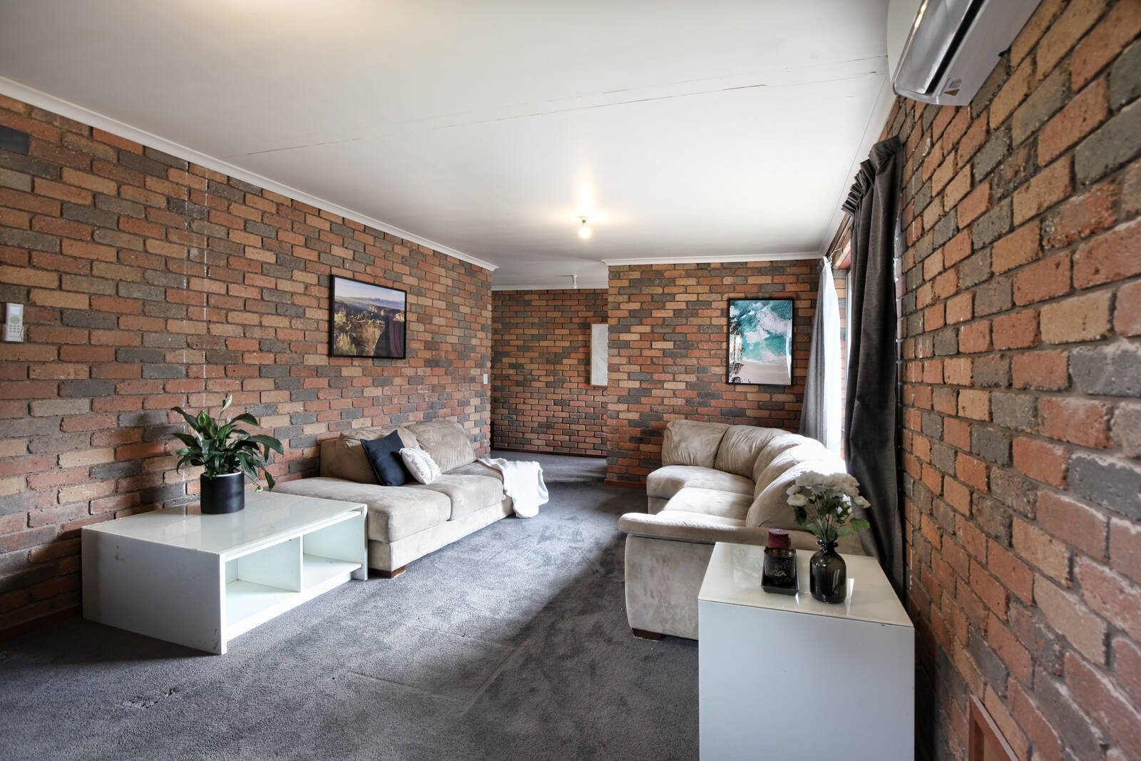Property Gallery - Main Image