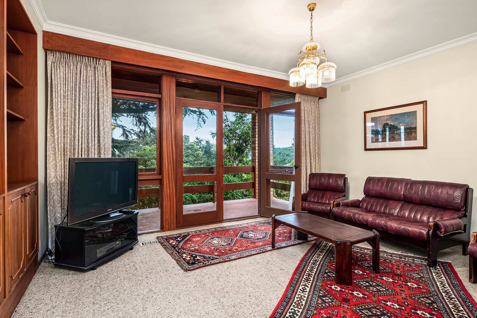 Property Gallery Thumbnail 9