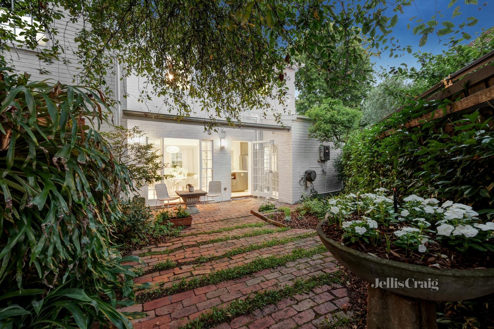 21 Cheel Street, Armadale image 4