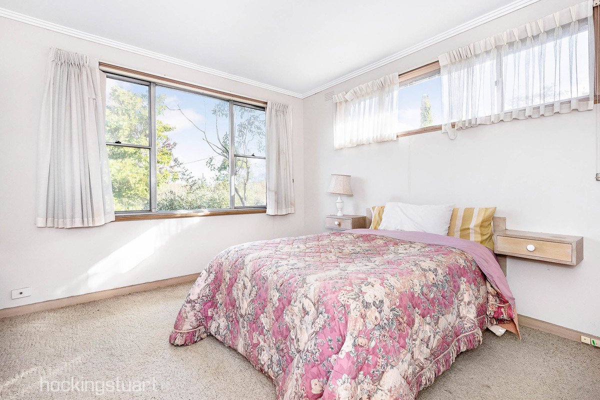 21 Chester Street, Surrey Hills image 9