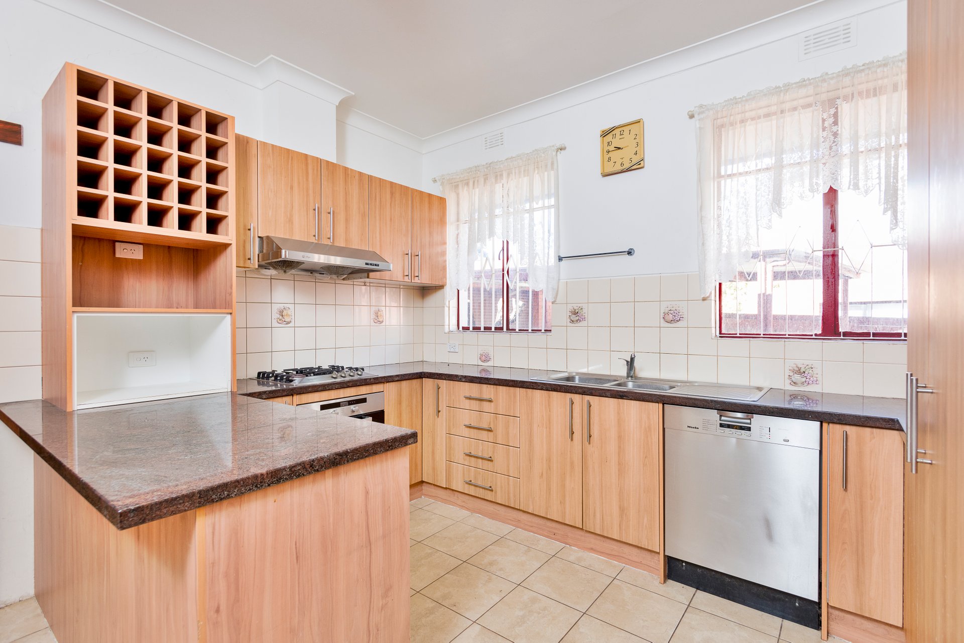 21 Churchill Avenue, Ascot Vale image 1