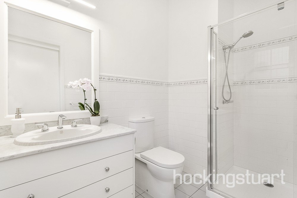 21 Clapham Street, Balwyn image 8