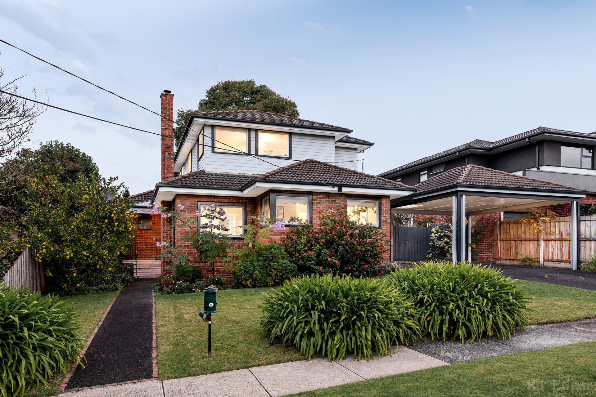 Property Gallery - Main Image