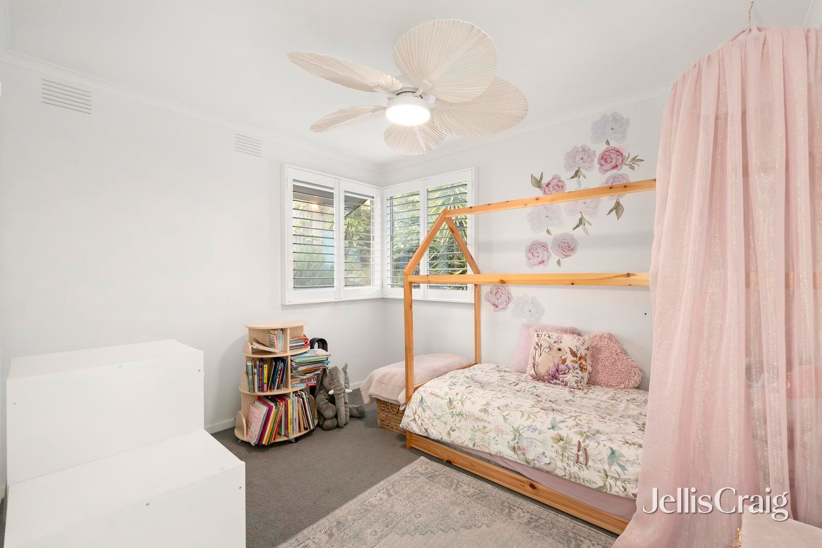 21 Clontarf Crescent, Templestowe image 14