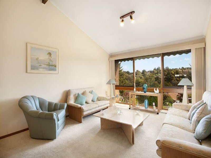 21 Clontarf Crescent, Templestowe image 2