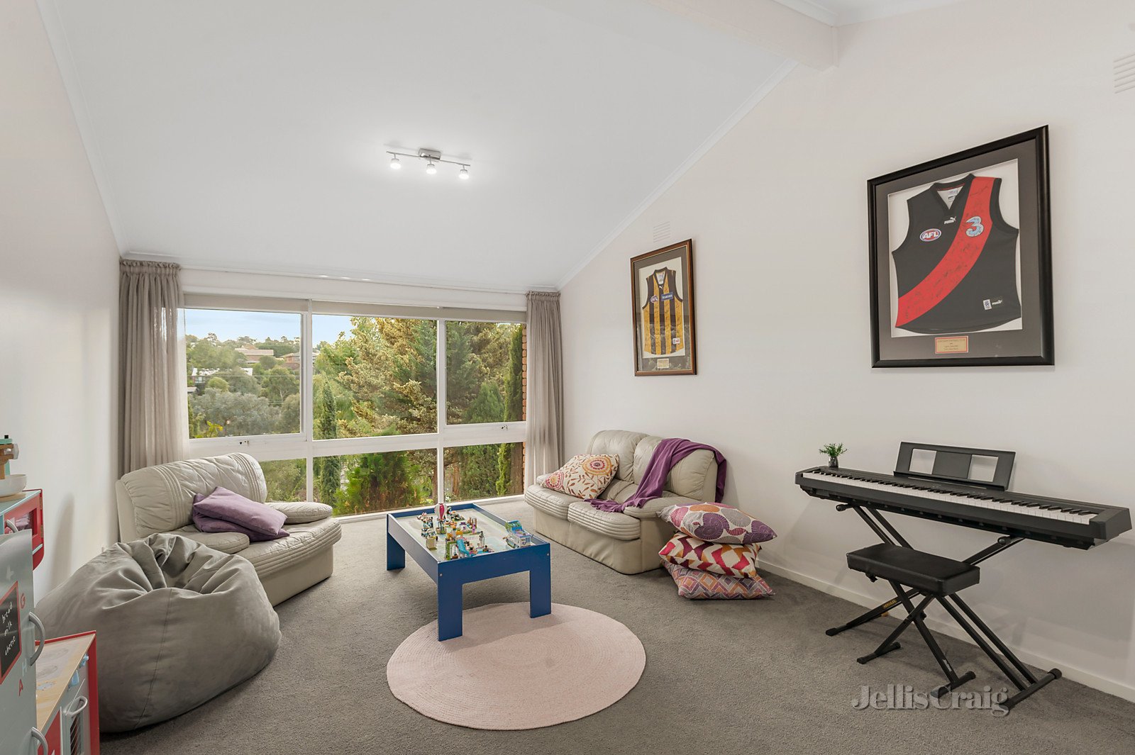 21 Clontarf Crescent, Templestowe image 8