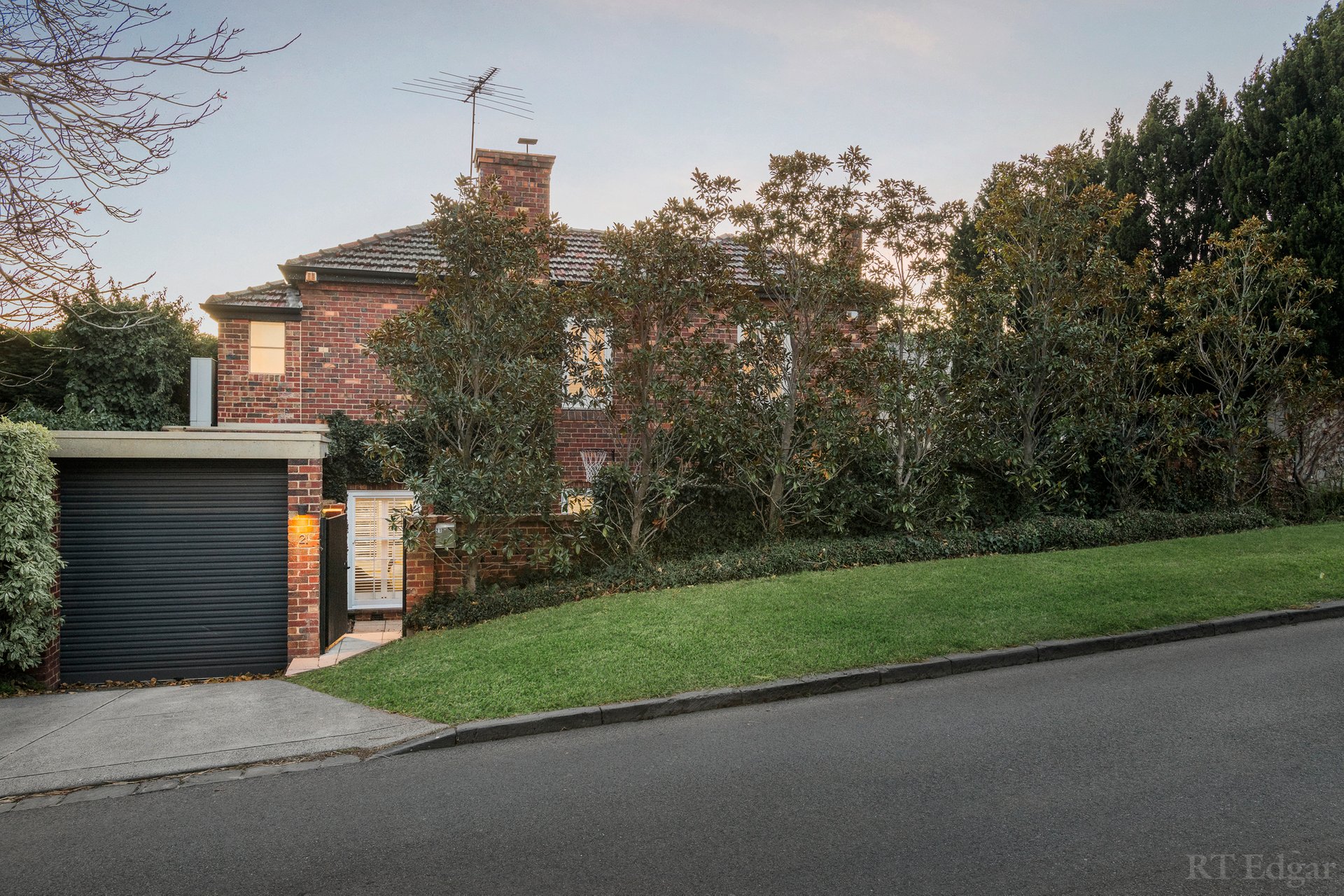 Property Gallery - Main Image