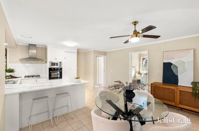 21 Cobbitty Court, Boronia image 5