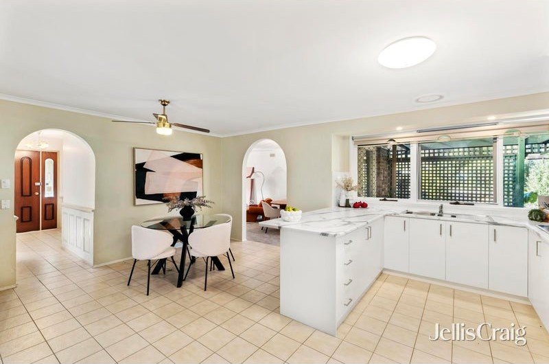 21 Cobbitty Court, Boronia image 6