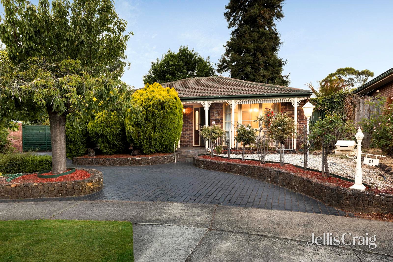 21 Cobbitty Court, Boronia image 1