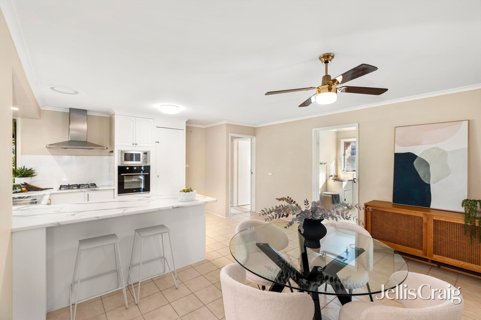 21 Cobbitty Court, Boronia image 2