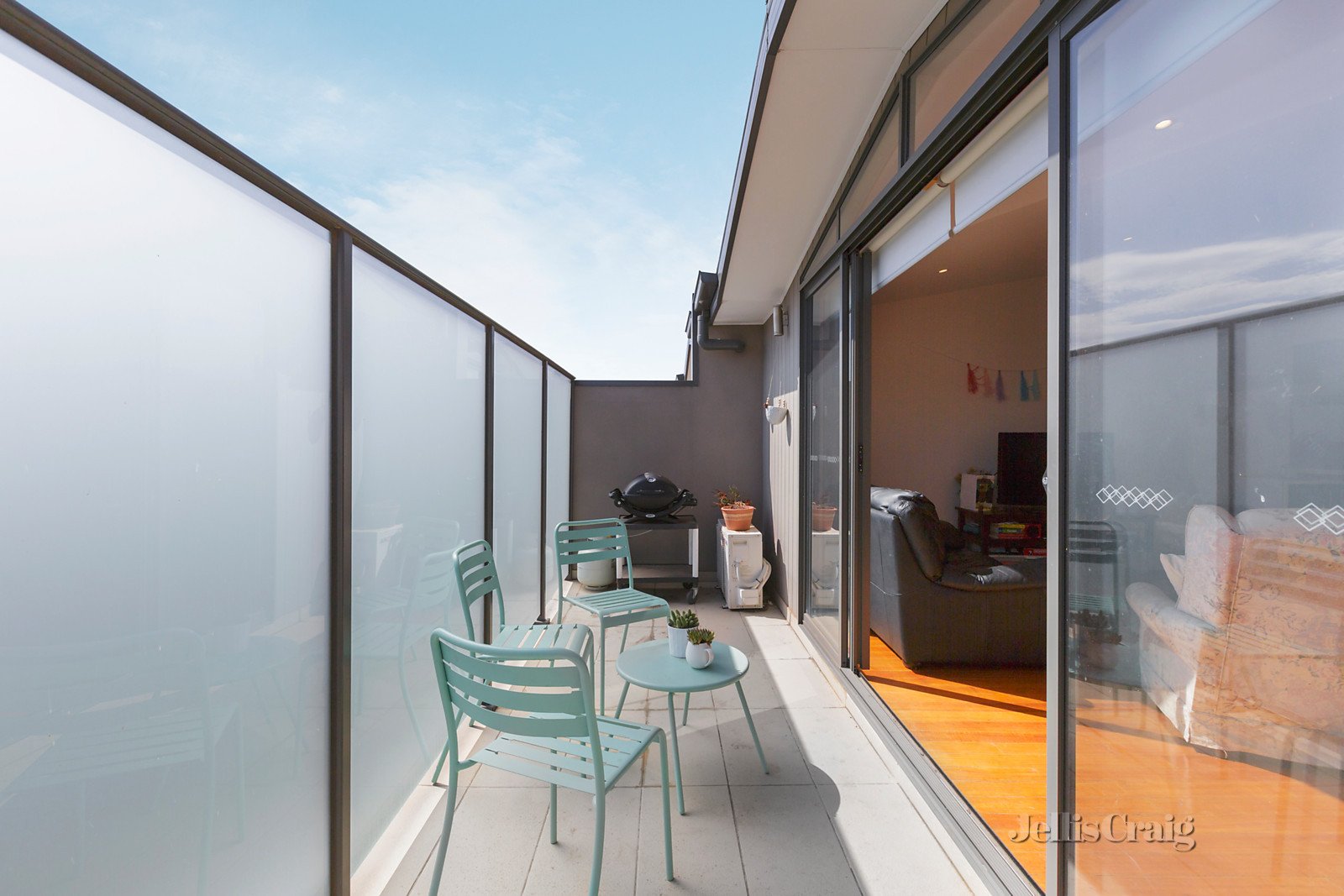 2/1 Collier Crescent, Brunswick image 6