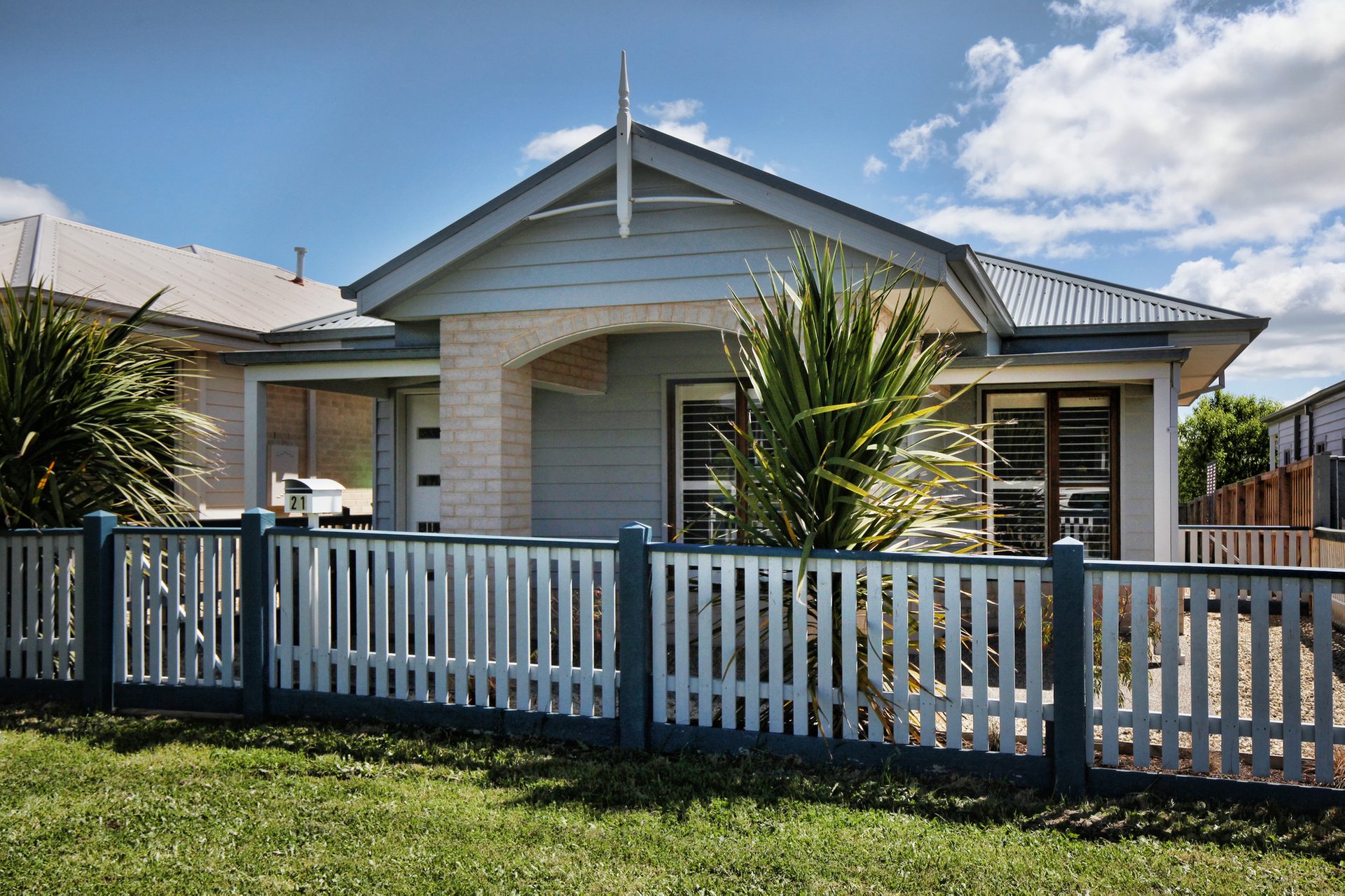 Property Gallery - Main Image