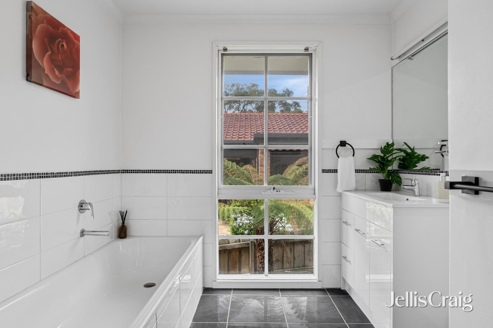 21 Columbia Avenue, Croydon image 7