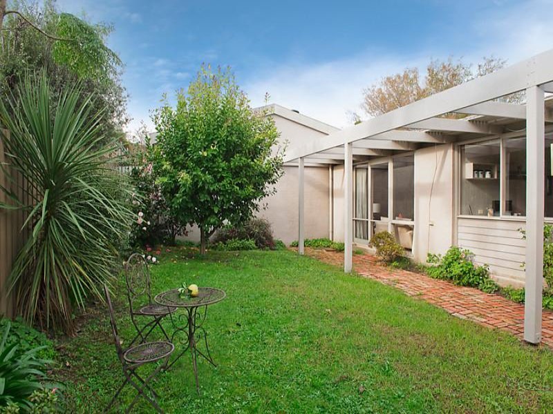 21 Cooloongatta Road, Camberwell image 7