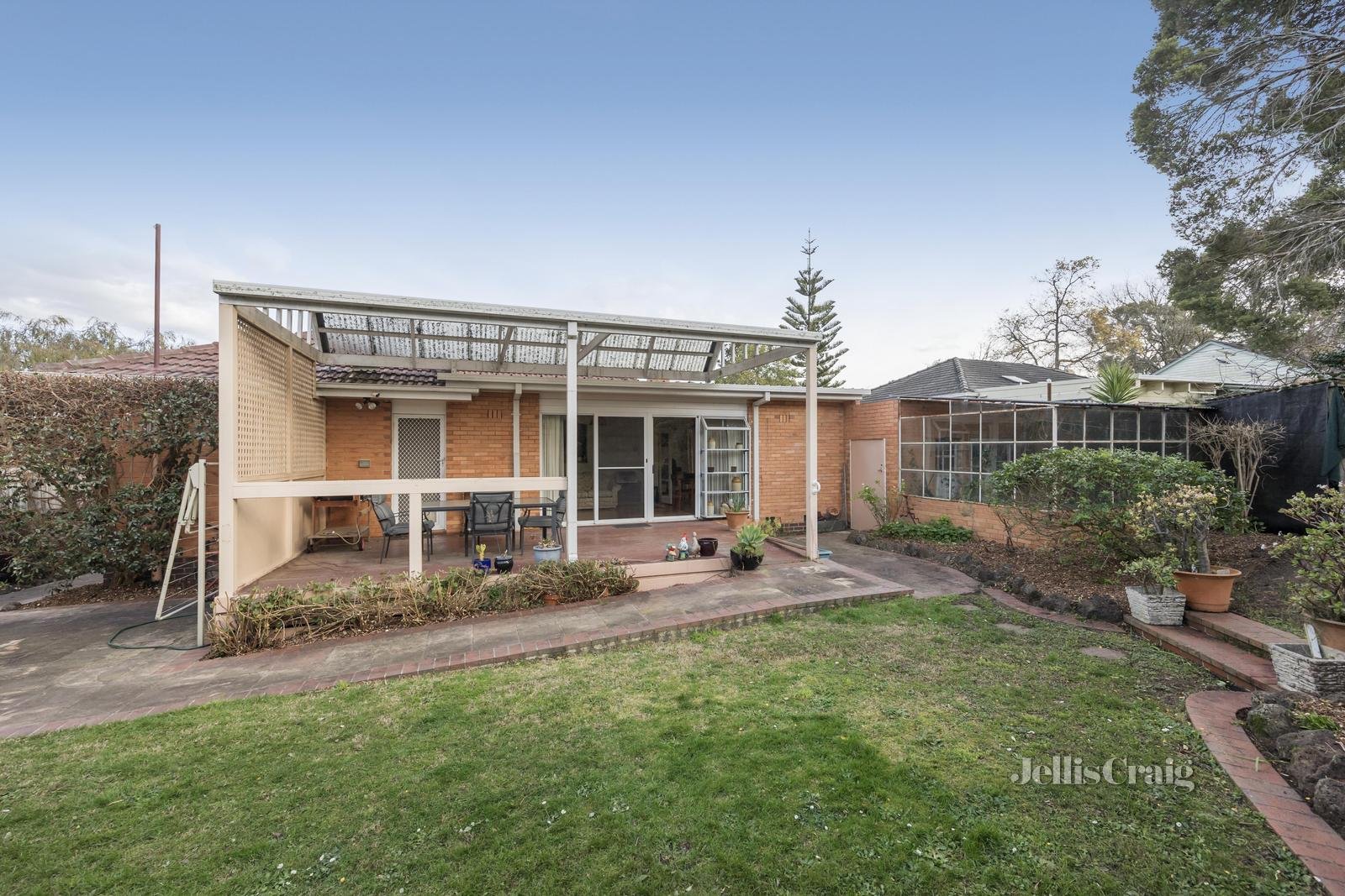 21 Coomleigh Avenue, Glen Waverley image 12