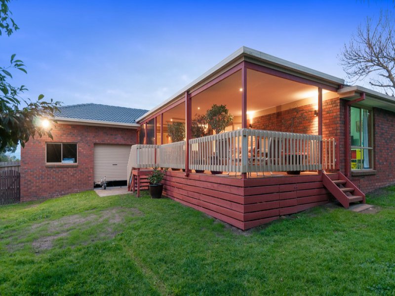 21 Cumberland Crescent, Chirnside Park image 17