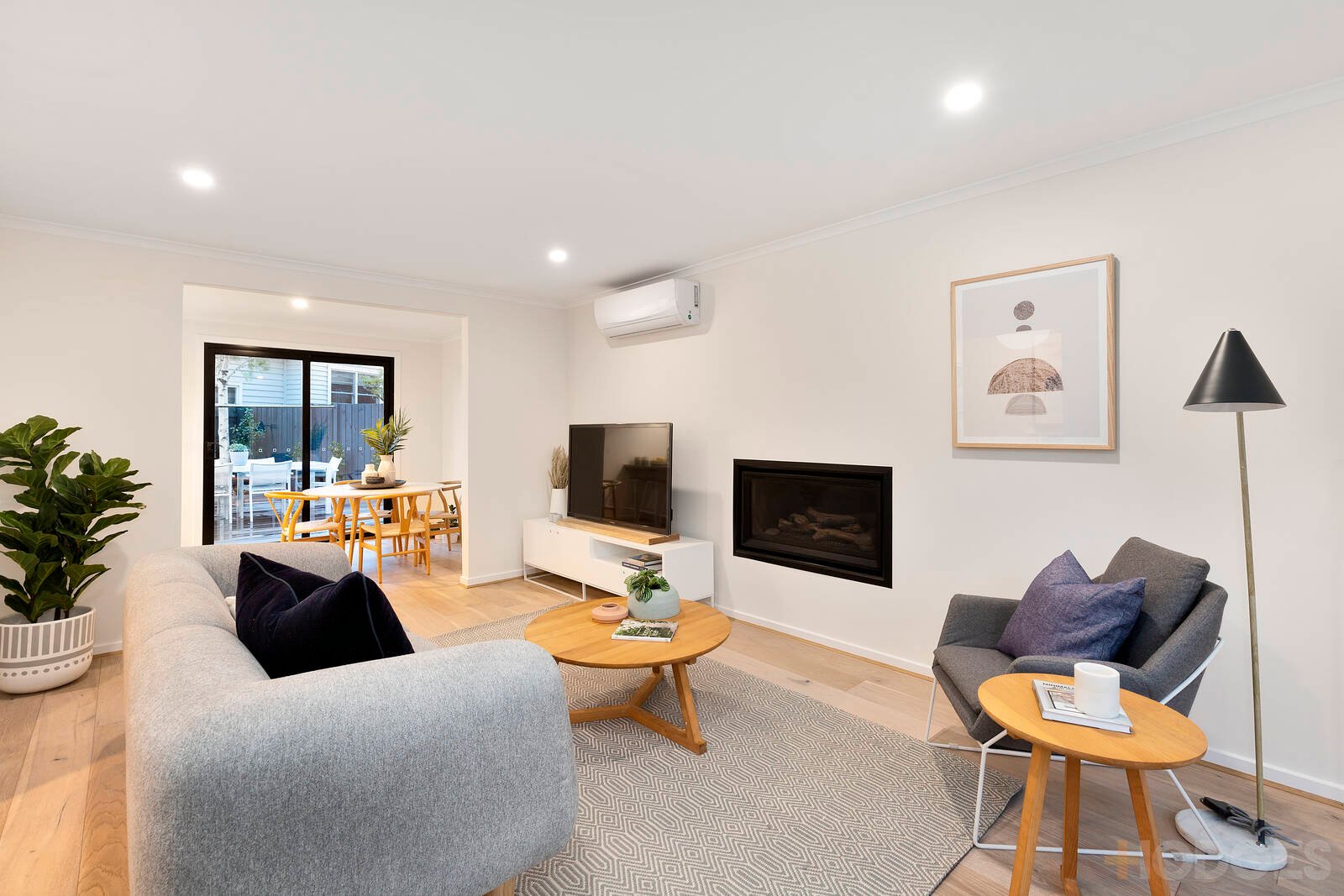 2 / 1 Daff Avenue Hampton East