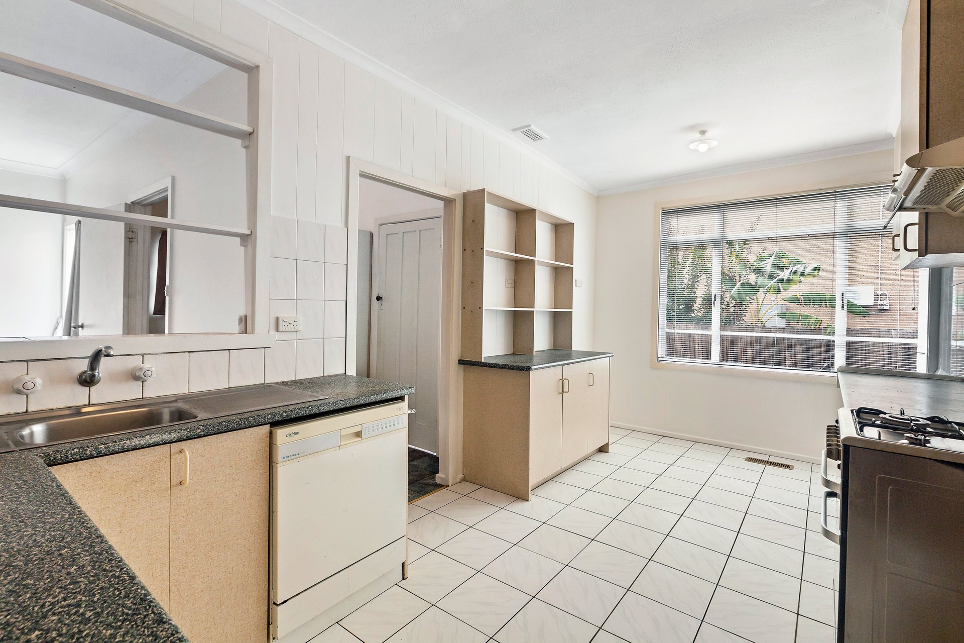 21 Dalveen Road, Ivanhoe image 3