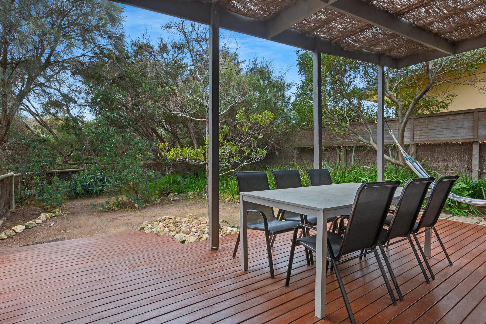 Property Gallery Thumbnail 14