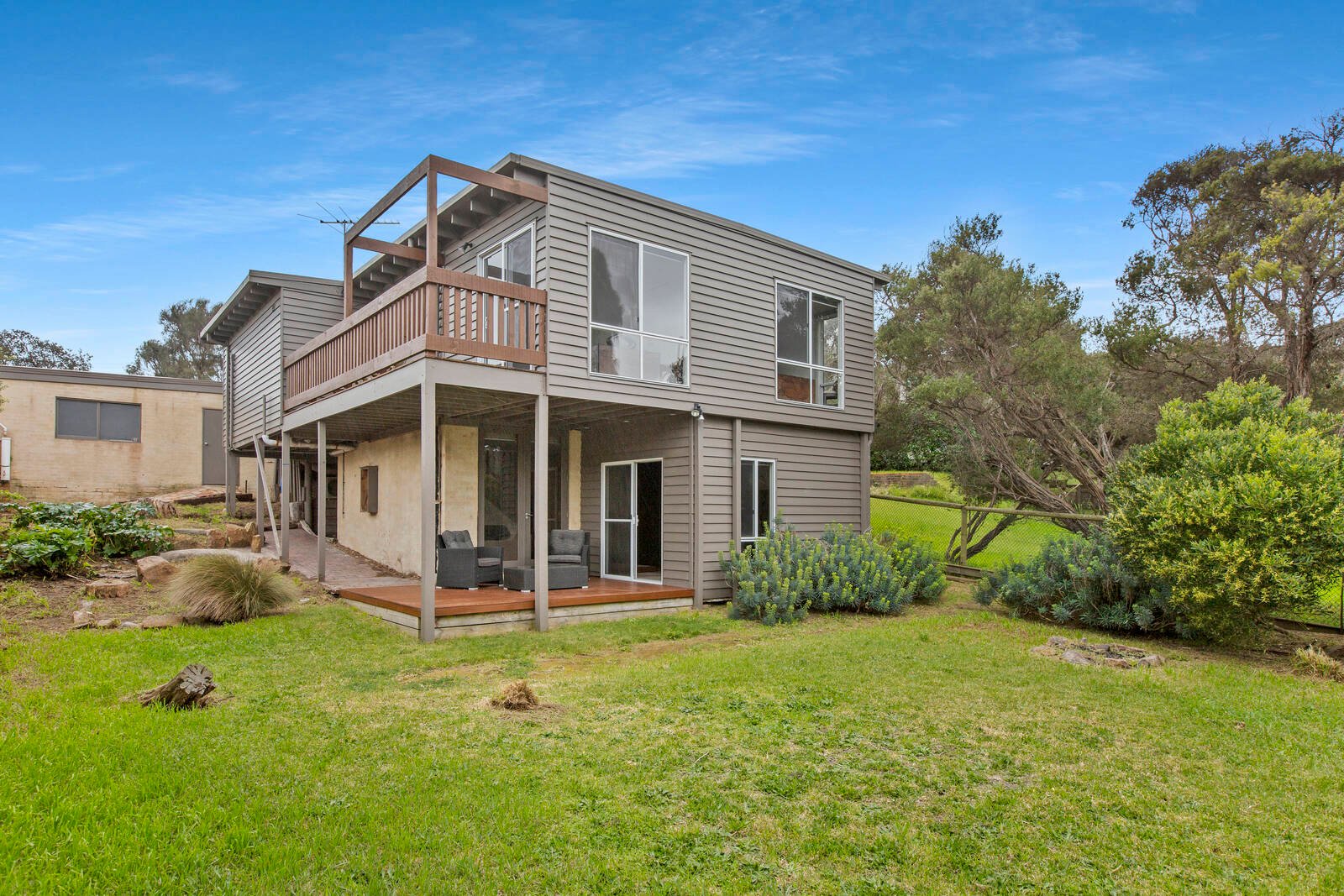 Property Gallery Thumbnail 15
