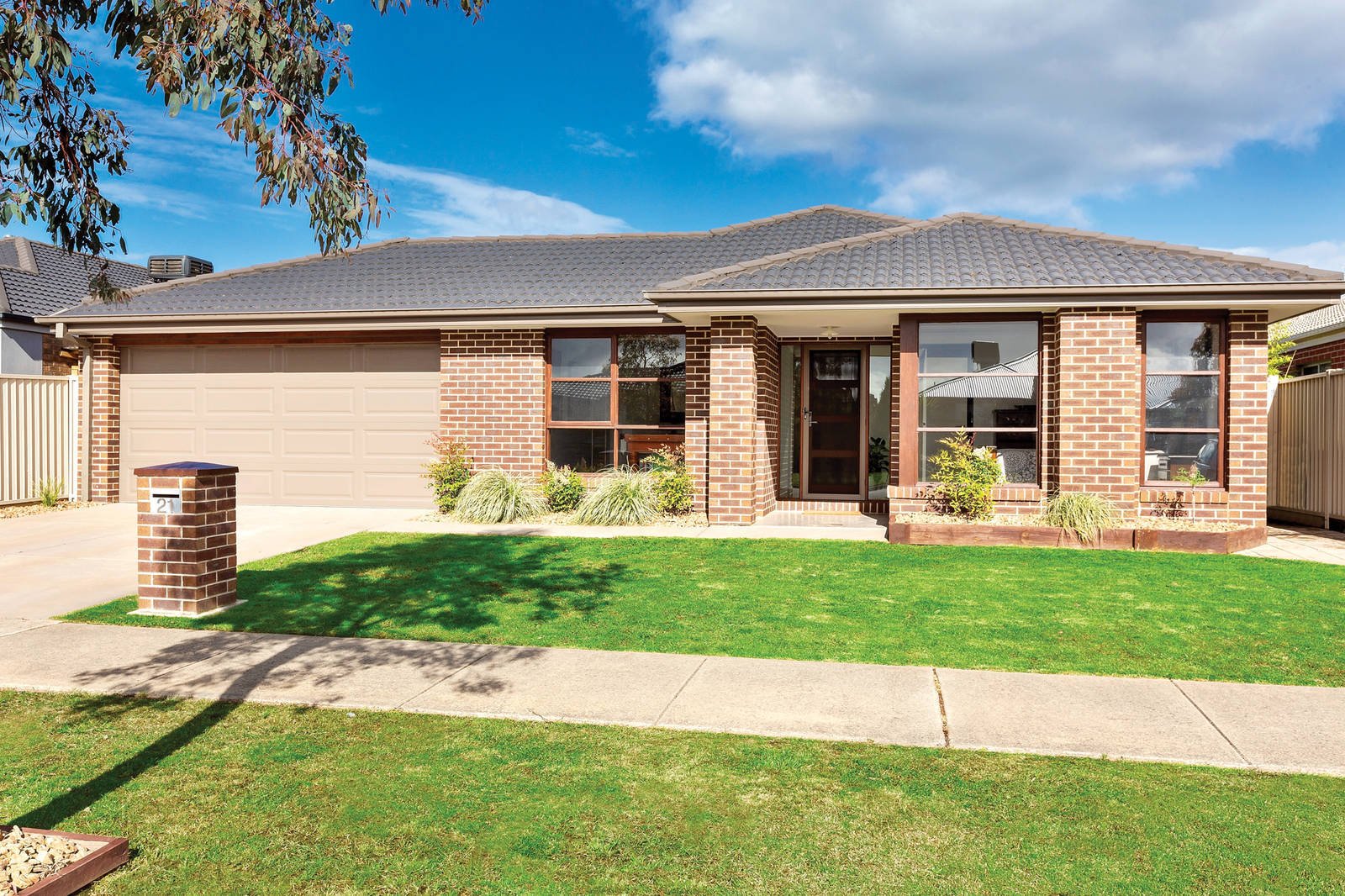 21 Deakin Drive, Delacombe, VIC 3356