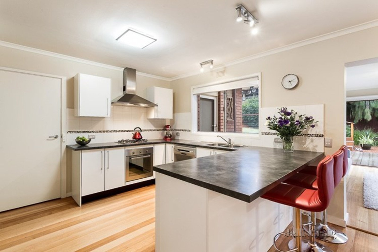 21 Dellfield Drive, Templestowe Lower image 3