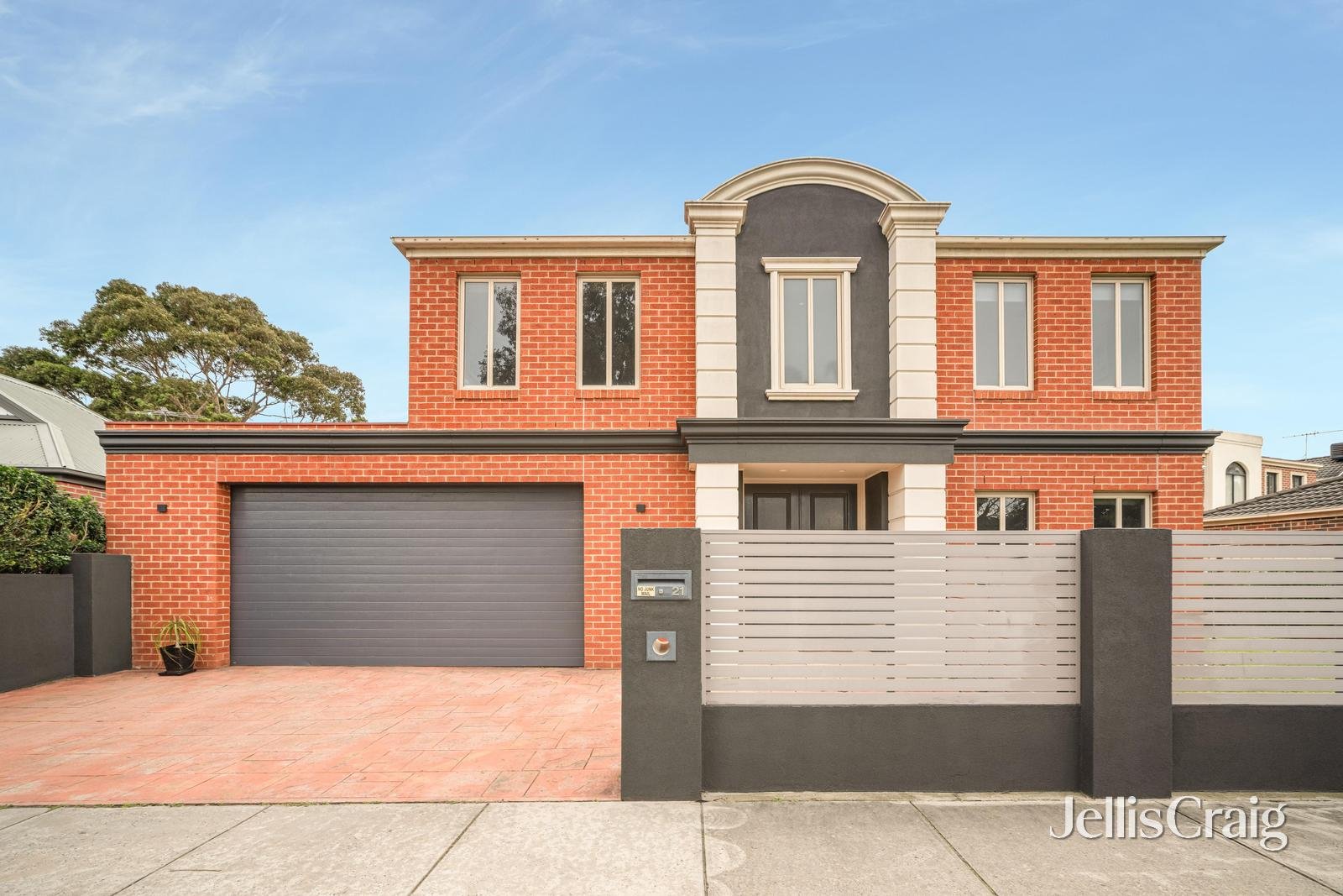 21 Derring Lane, Cheltenham image 1