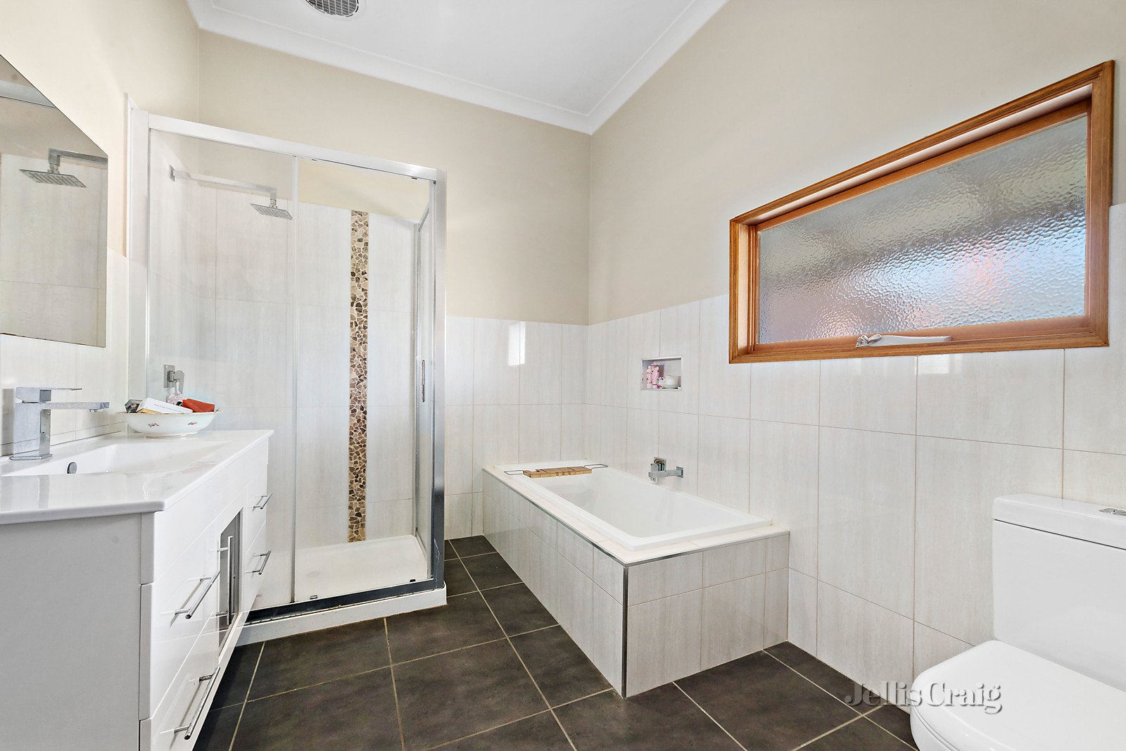 21 Drummond Street South, Ballarat Central image 6