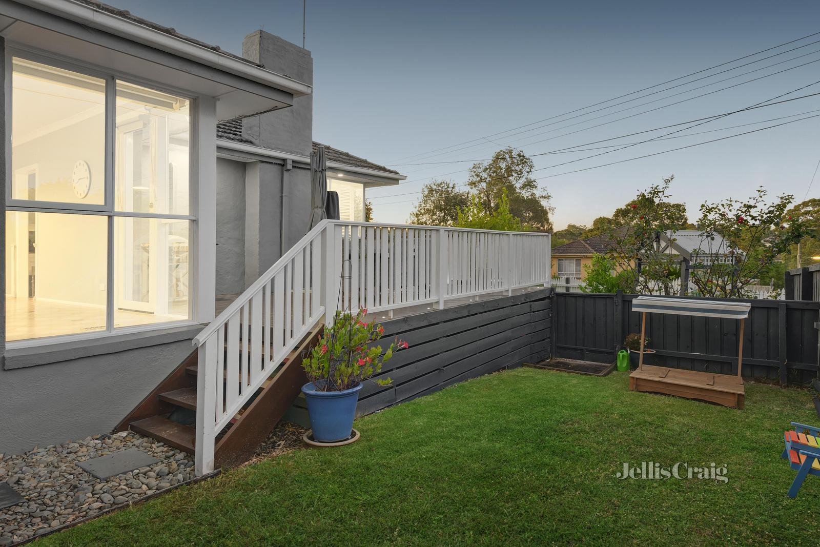 21 Duncan Avenue, Greensborough image 11