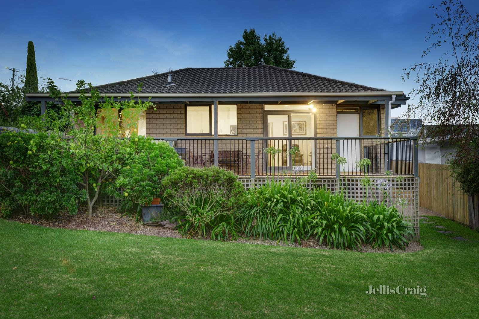 21 Eildon Street, Doncaster image 13