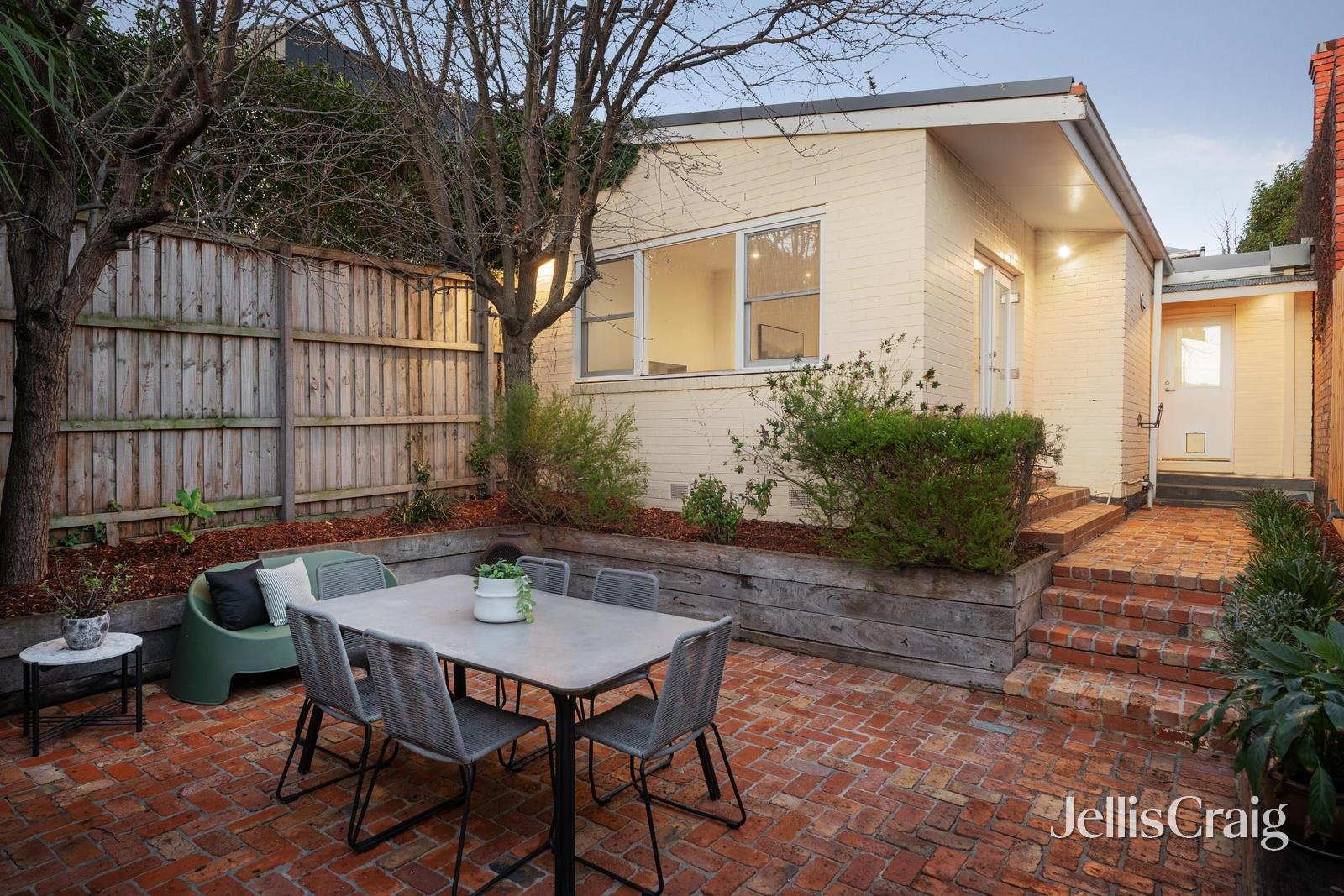 21 Empress Road, St&nbsp;Kilda&nbsp;East image 6
