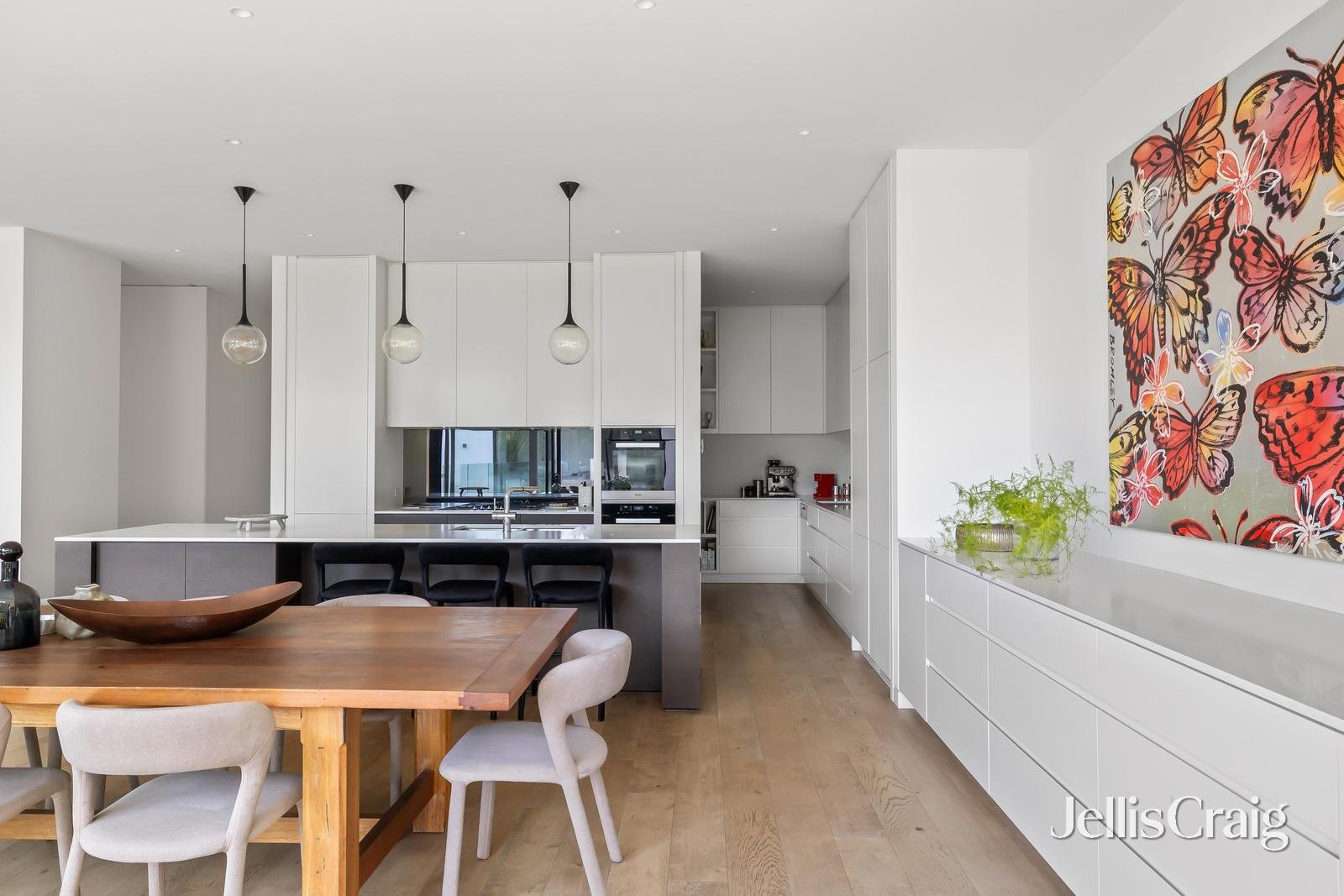 21 Erica Avenue, Glen&nbsp;Iris image 4