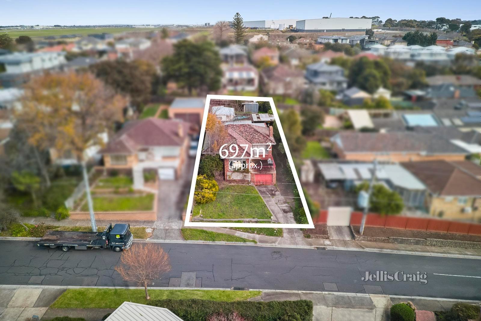 21 Esmale Street, Strathmore image 2