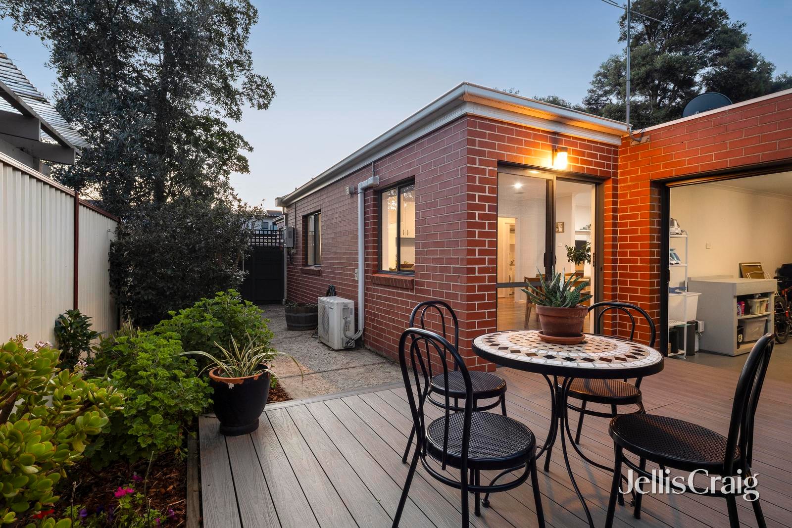 21 Esther Street, Preston image 10