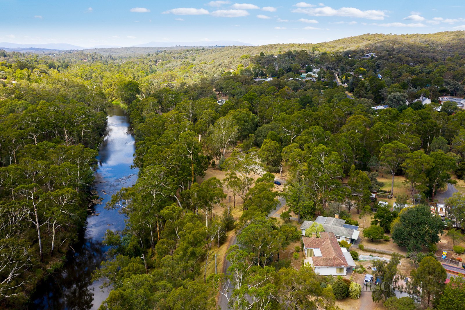 21 Everard Drive, Warrandyte image 1