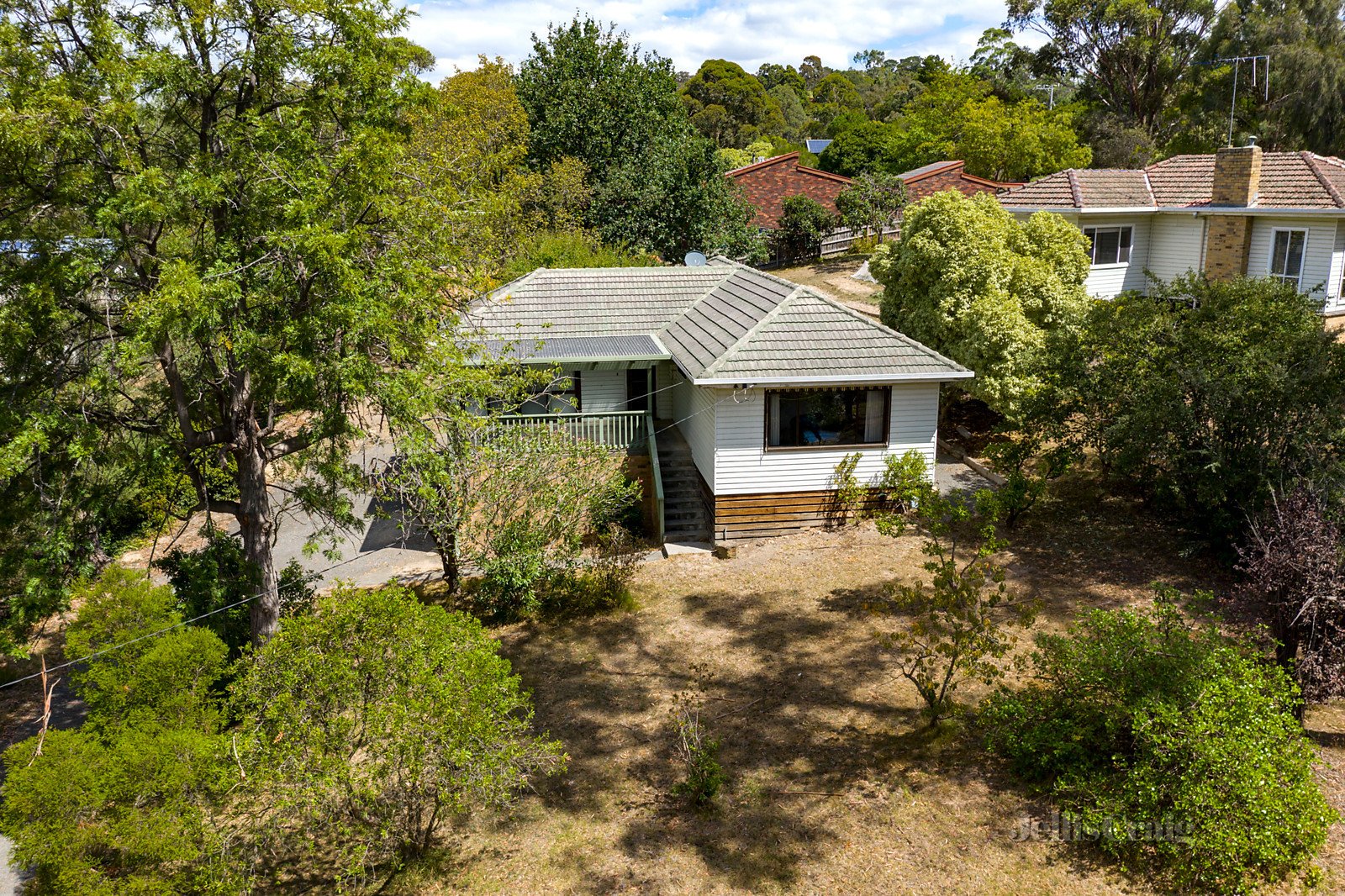 21 Everard Drive, Warrandyte image 2