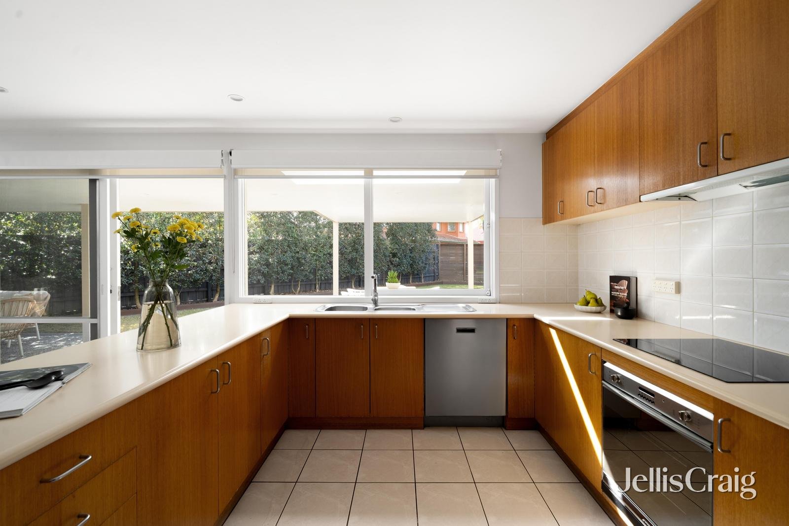 21 Eyre Street, Reservoir image 8