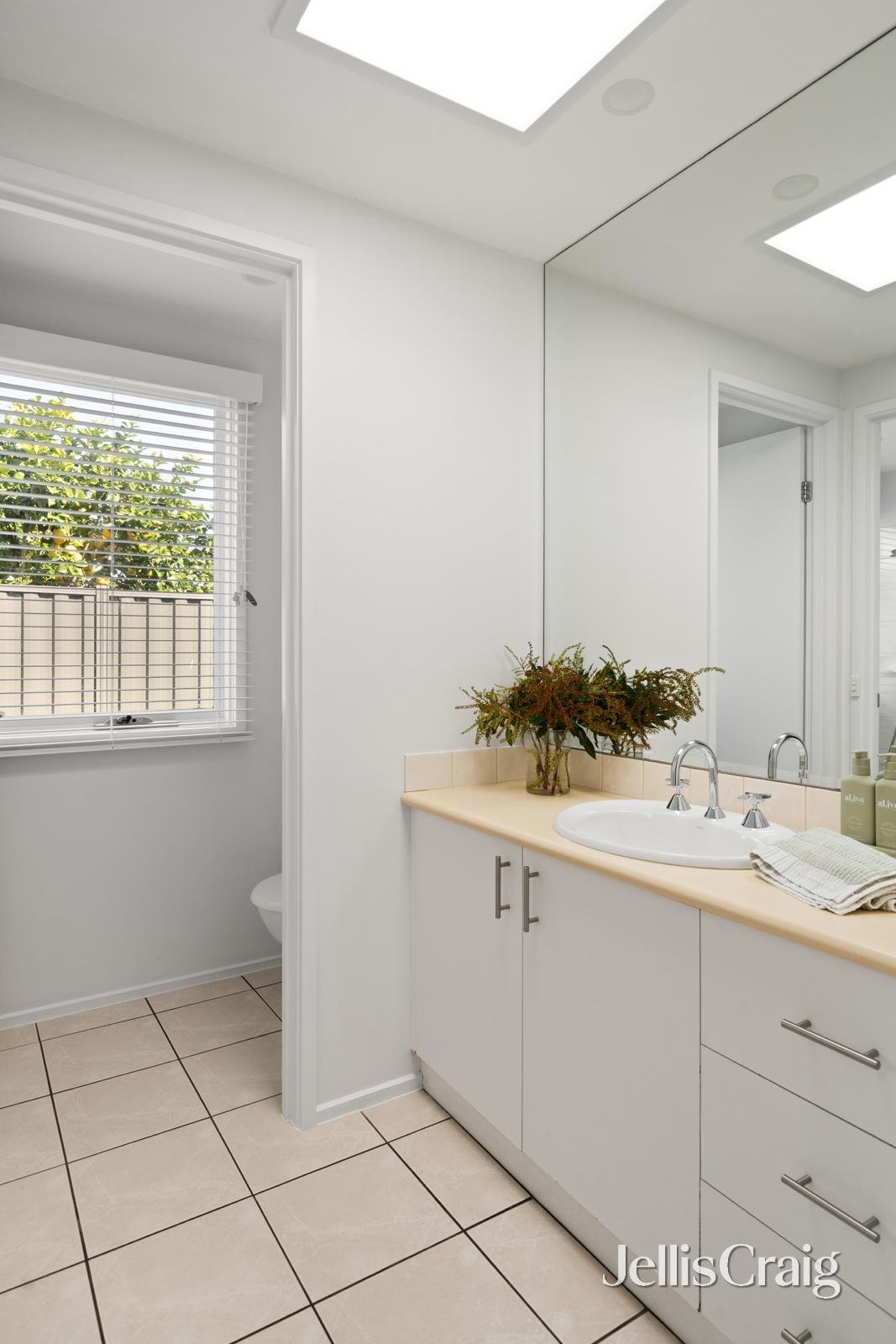 21 Eyre Street, Reservoir image 16