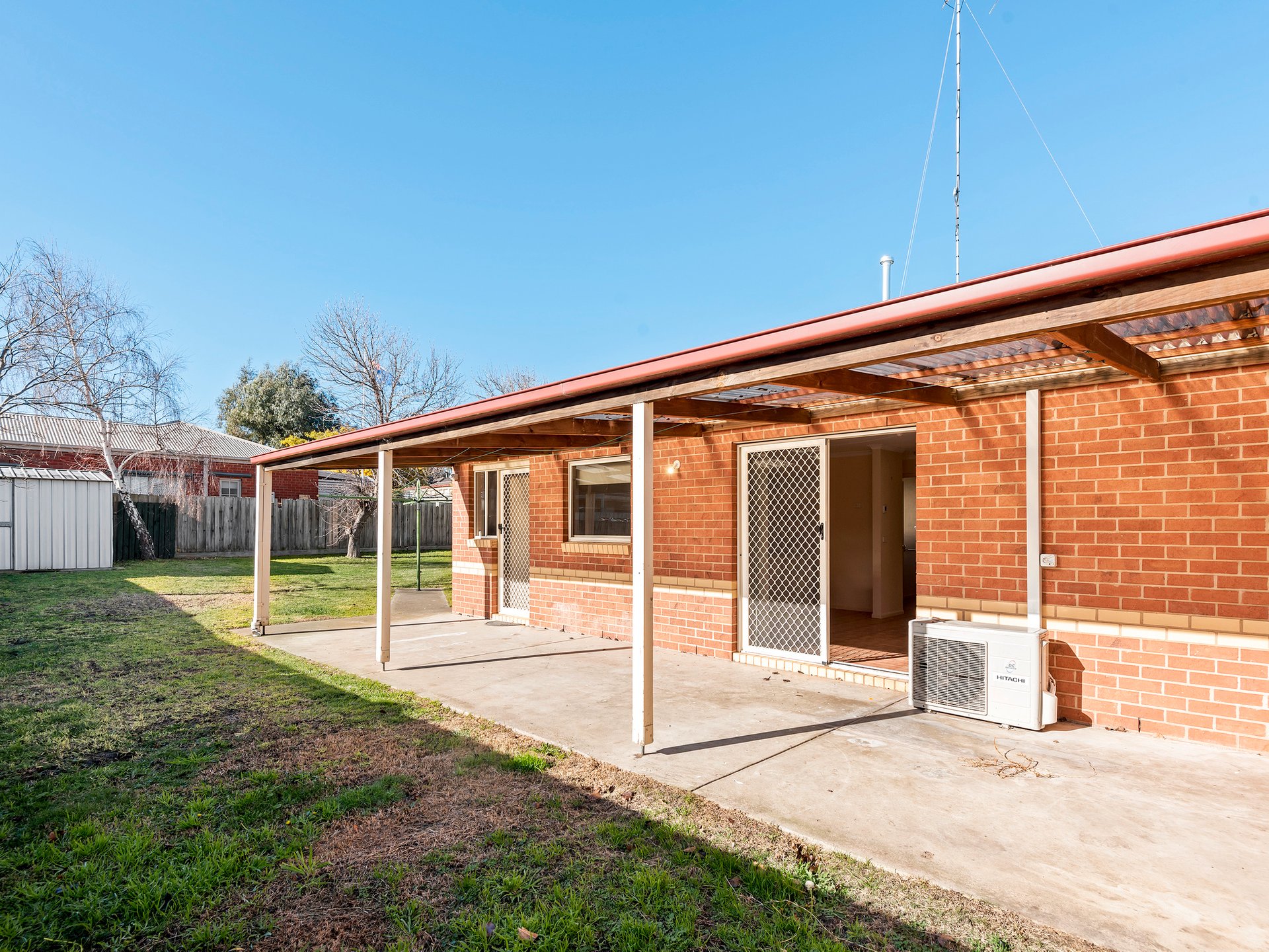 Property Gallery Thumbnail 9