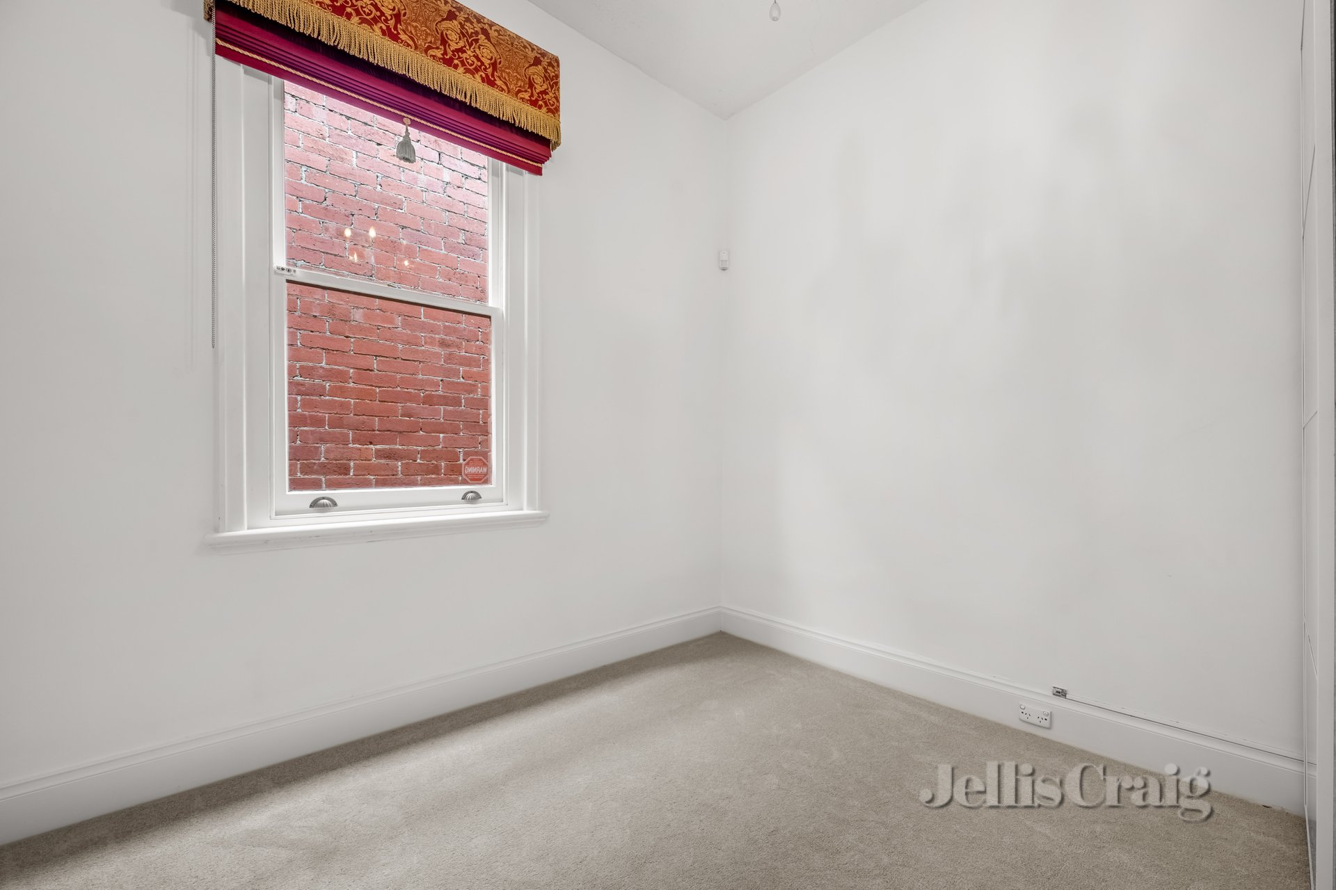 21 Fern Avenue, Windsor image 7