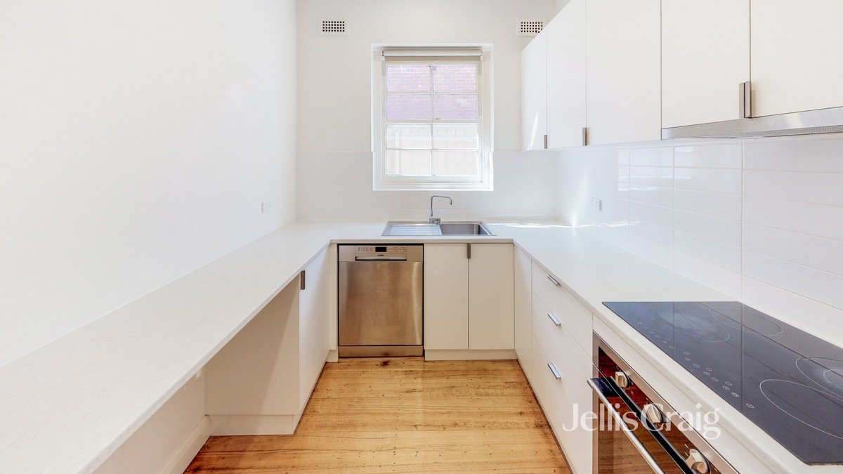 21 Findon Street, Malvern&nbsp;East image 2