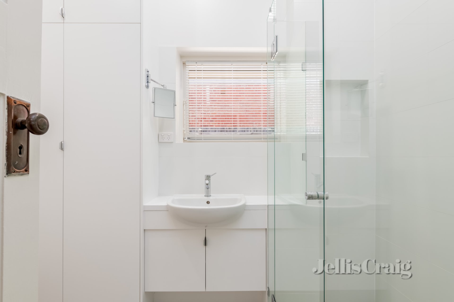 21 Findon Street, Malvern&nbsp;East image 9