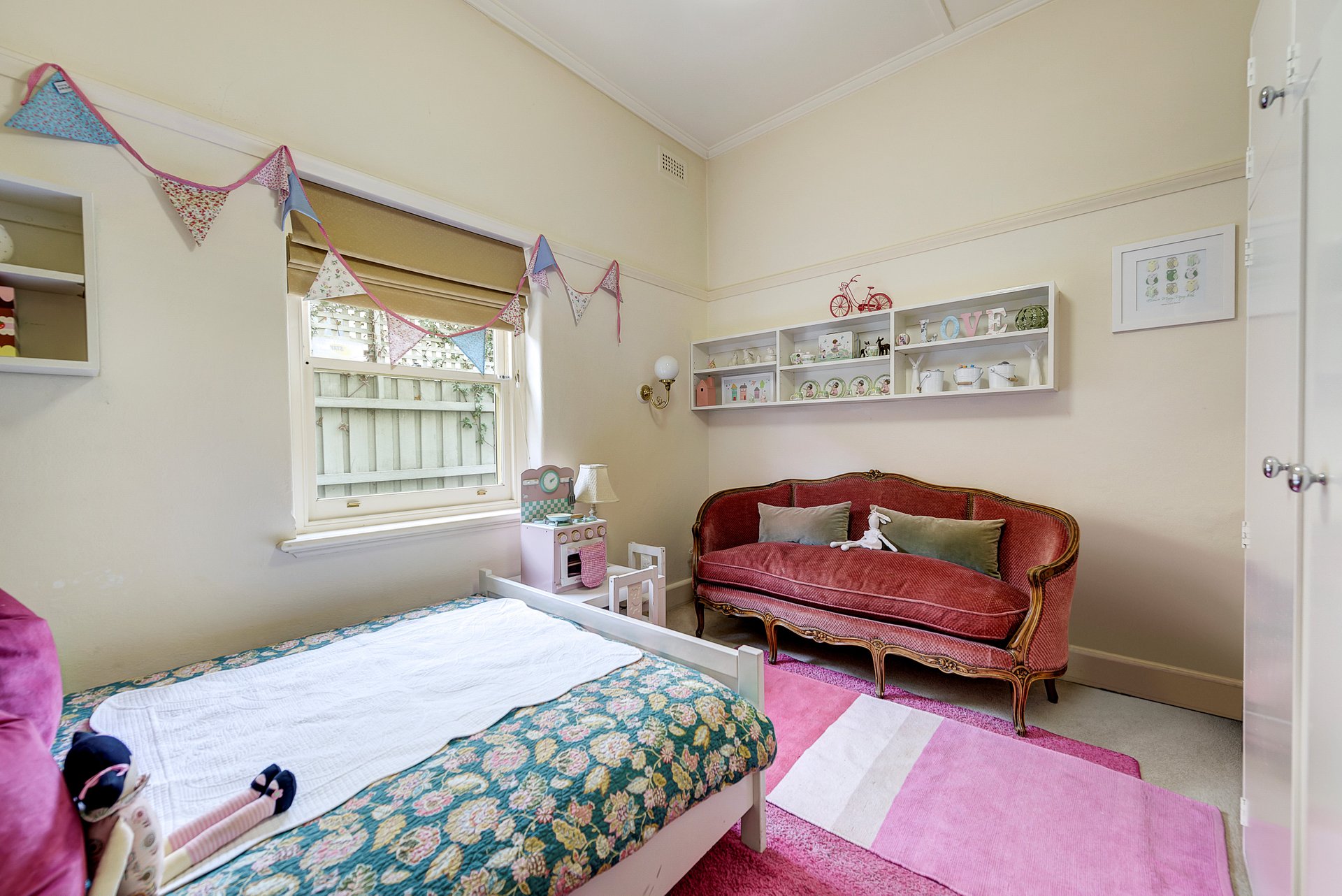 21 Finsbury Way, Camberwell image 7