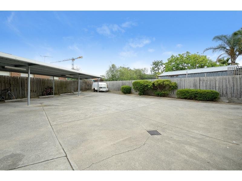2 / 1 First Street PARKDALE
