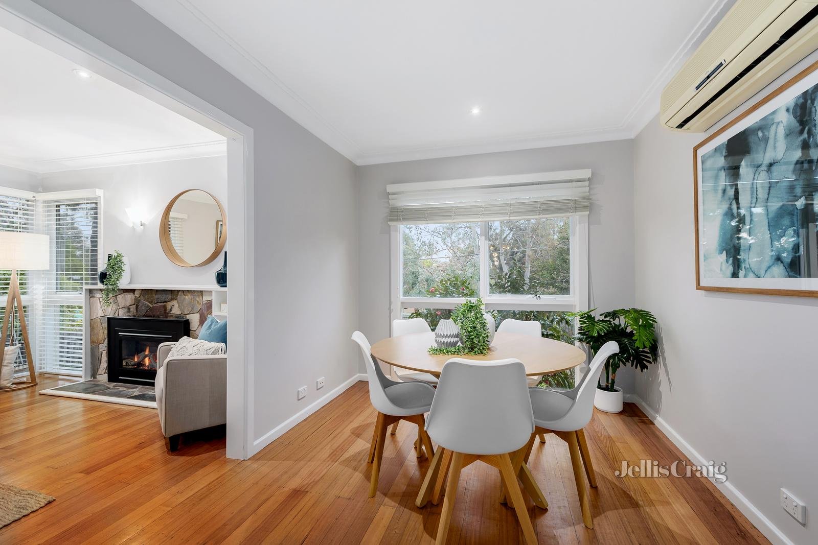 21 Forest Road, Forest Hill image 3