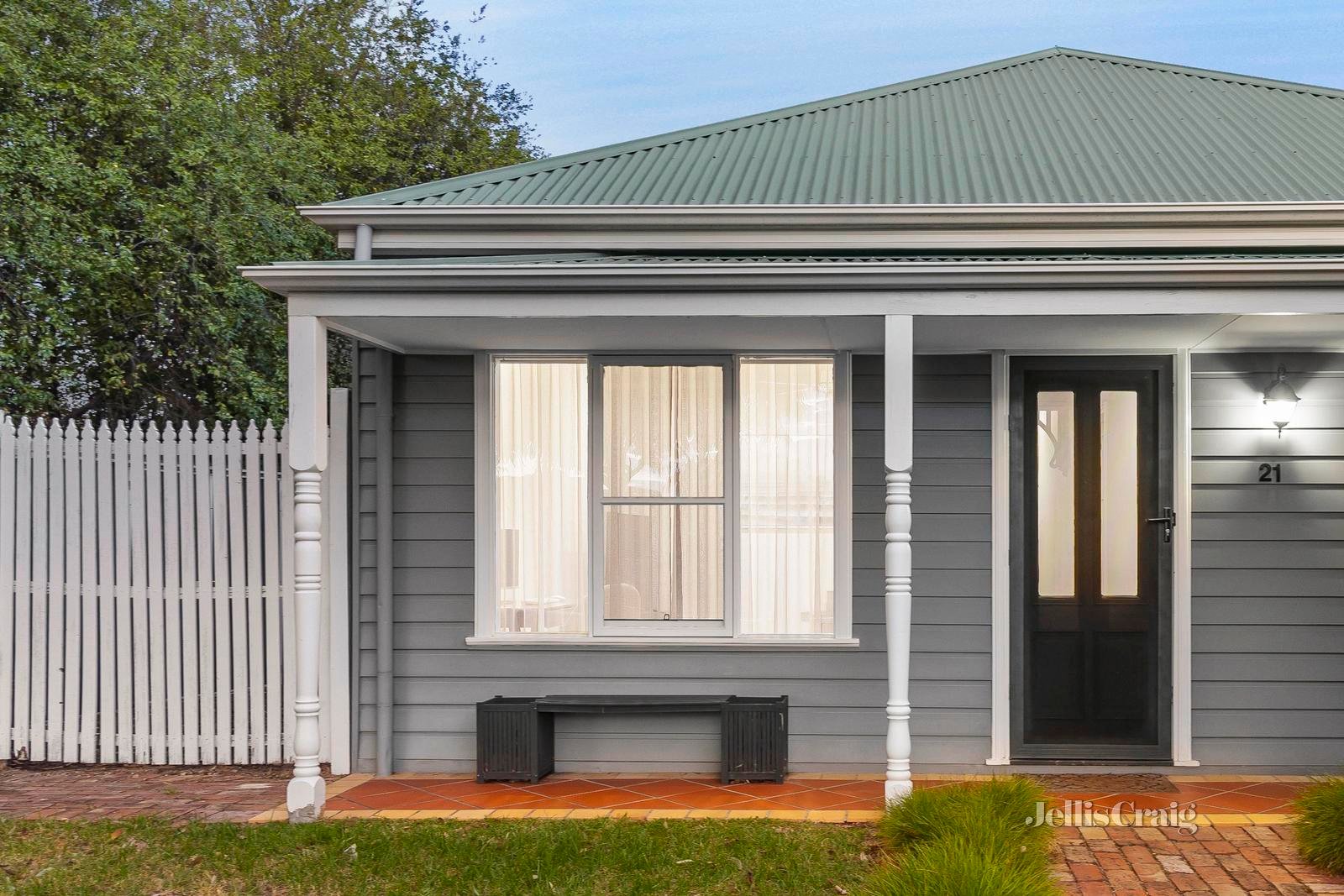 21 Galilee Court, Mount Martha image 2