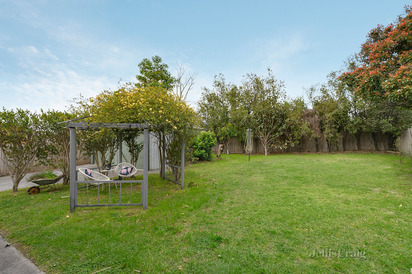 21 Gardenia Road, Balwyn North image 9