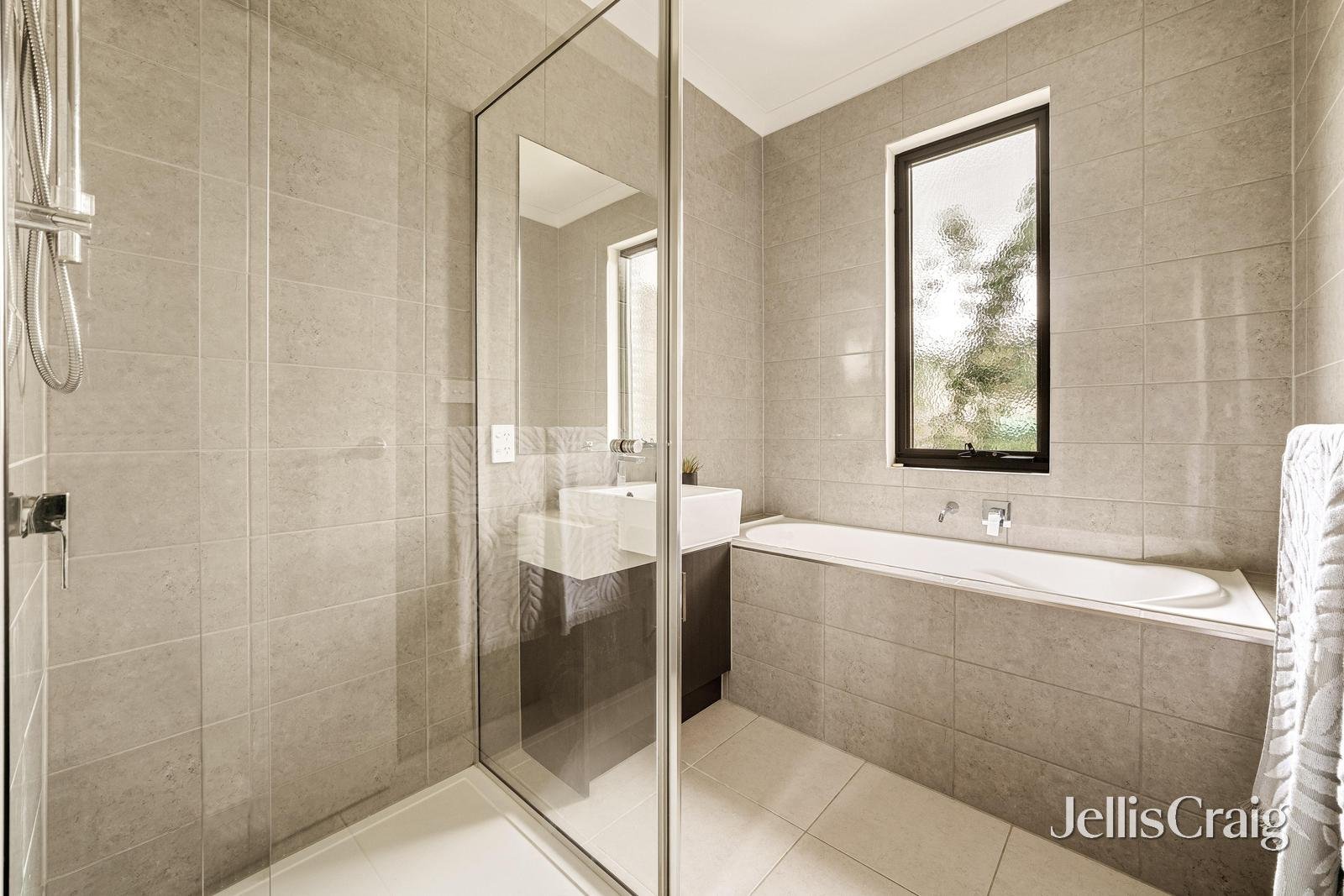 21 Garfield Street, Cheltenham image 10