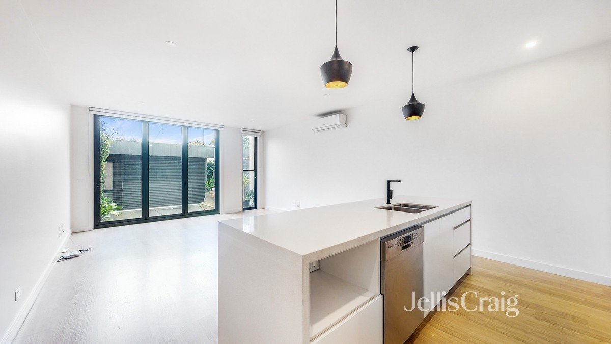 21 Glass St, Richmond image 1